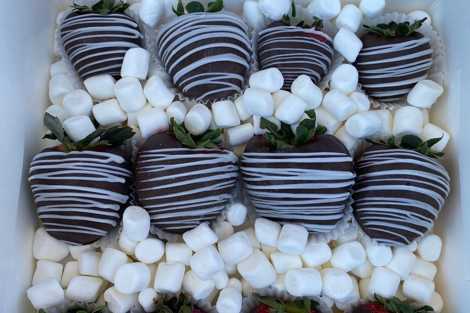 dozen strawberries