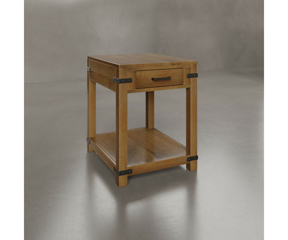 Nc brush creek 1002 chairside table qswo ocs antique driftwood capp