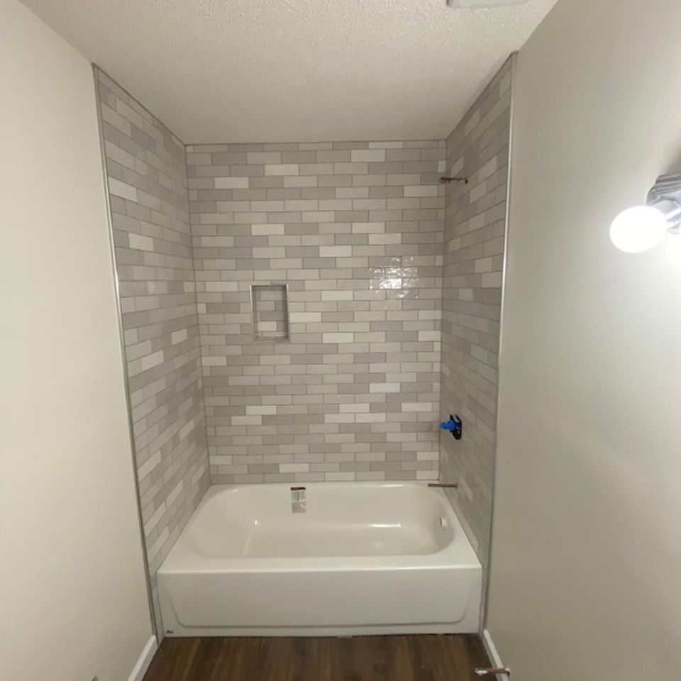 Buchanan Contracting Bath Tile Reno 2