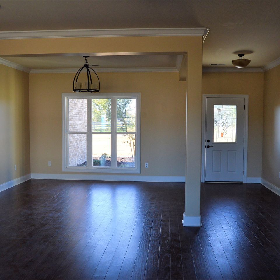 Dining area20171010 14736 1chvzb4