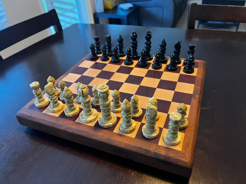 Chess board set