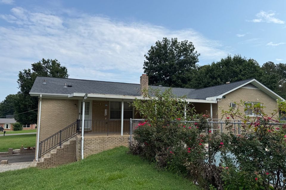 Hilldale house back yard