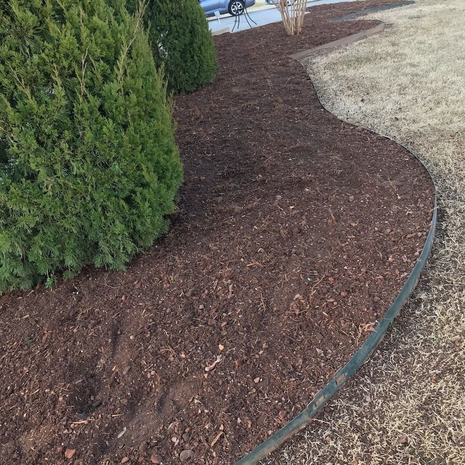 Landscaping solutions   tulsa oklahoma   flowerbed cleanout   image2 3