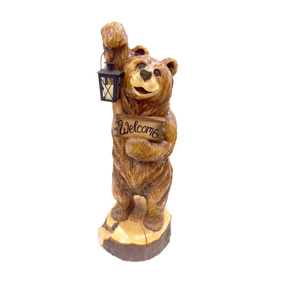 Bear with lantern20180424 6858 15sa2rj