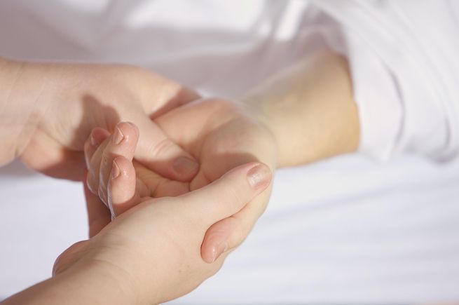 Hands g380652af1 1920