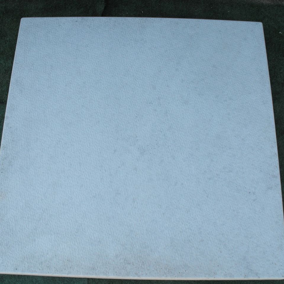  17a hex shape stepping stone20150505 6981 5ou3qw