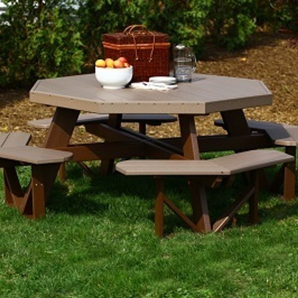 Sunrise poly lawn   hardwood furniture   paden  oklahoma   luxcraft tables   octagon picnic table weatherwood   chestnut brown20180518 16078 1rowq9b