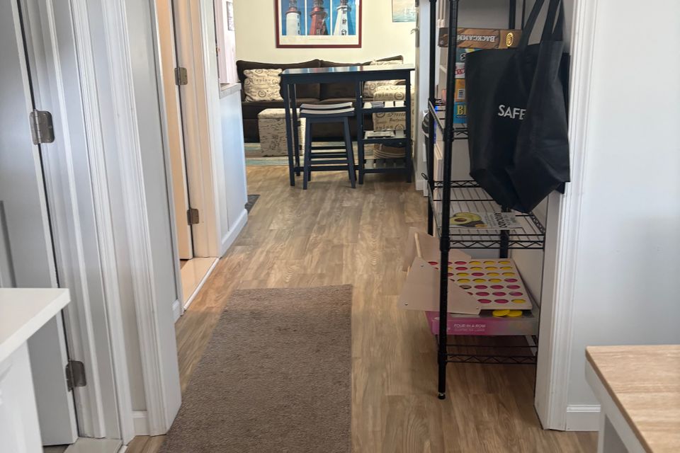 Unit 3 hallway (2)