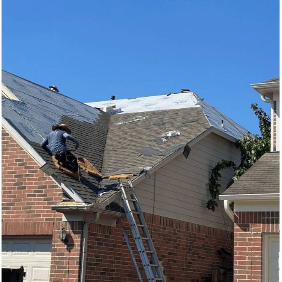 Architectural shingle roof installation on residential home in Spring Texas