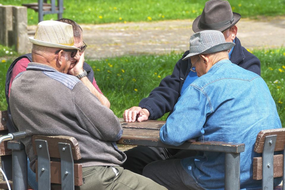 Pensioners g930312d47 1920
