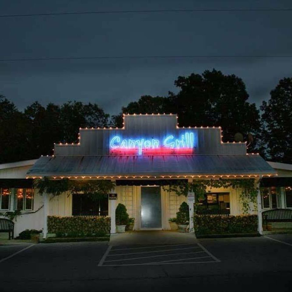 Canyon grill