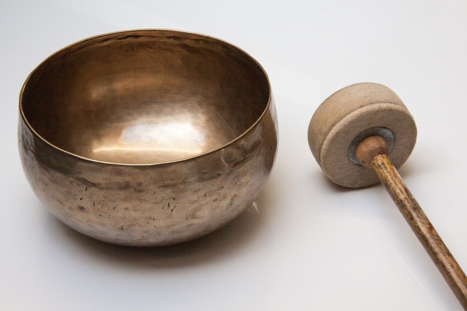 Singing bowl g557f80ad1 1920