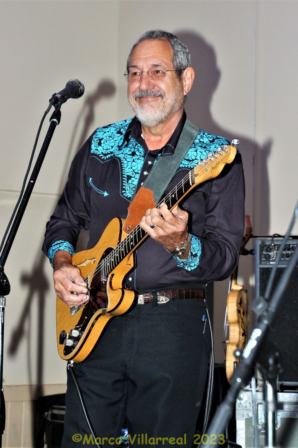 Gary trial band leader  lead guitar   fiddle player