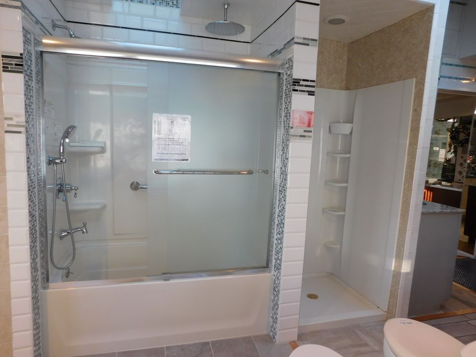 Tub shower display