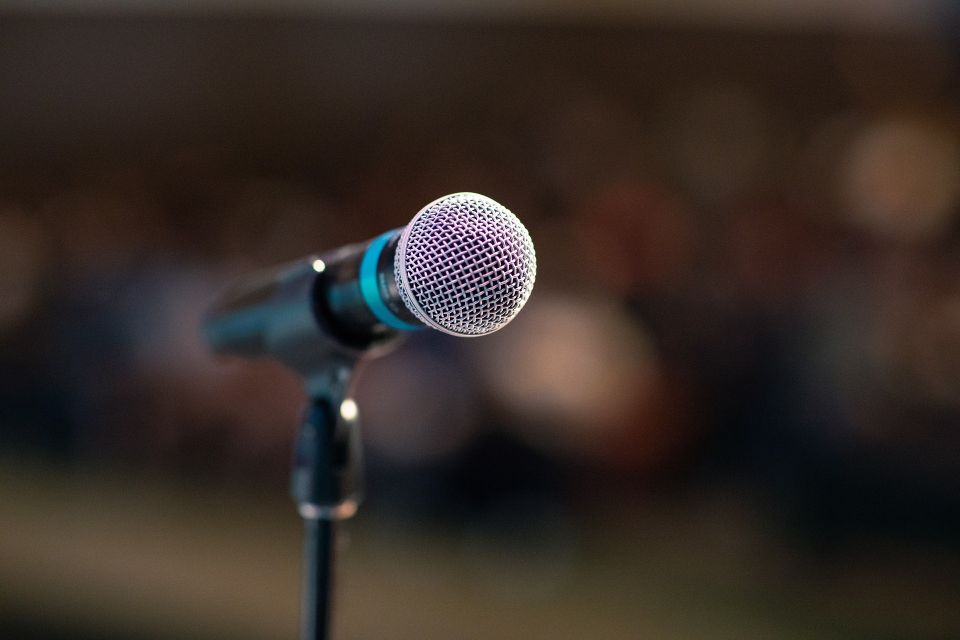Public speaking g7432f8d6f 1920