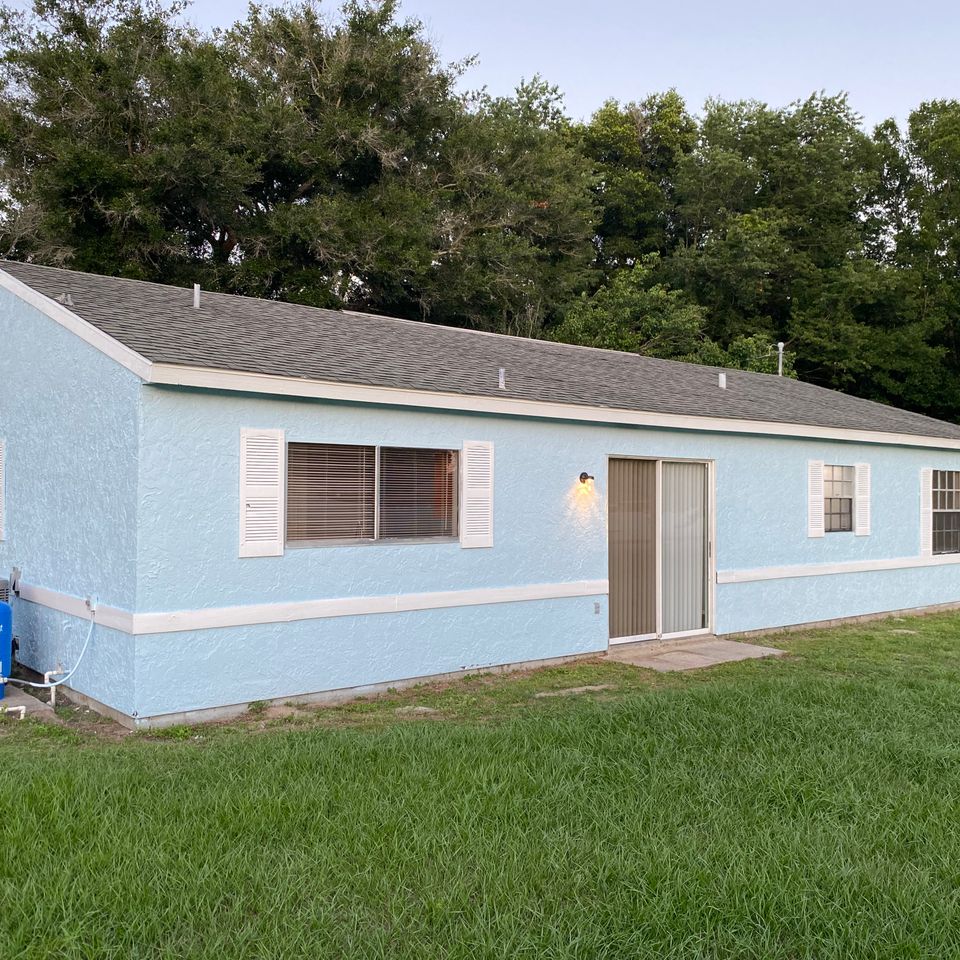 2 pine rear home