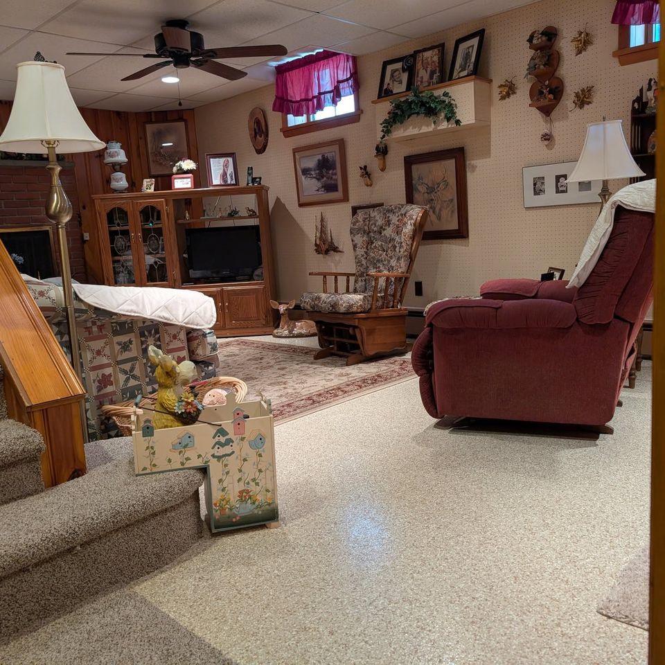 Lifetime floors living room