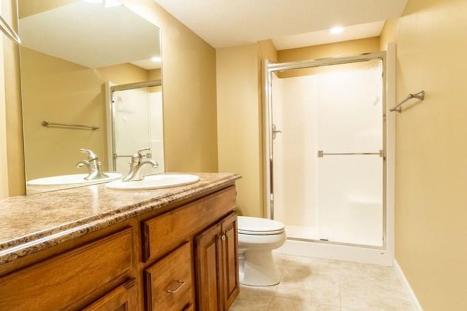 3811 meadowlark cir grand island ne 68803 e 7