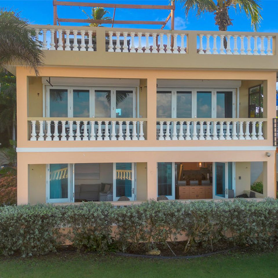 001 trevisuality ocean view castle apt 7 rincon 1 140