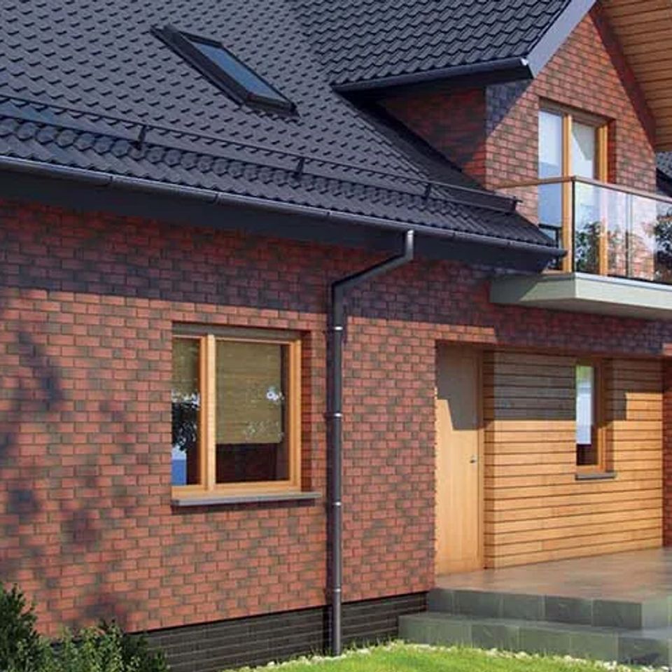 Brick slide 4
