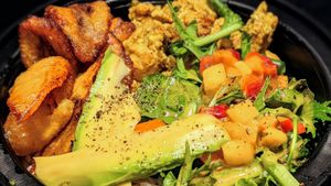 Ma maebelle's one love cafe curry chicken