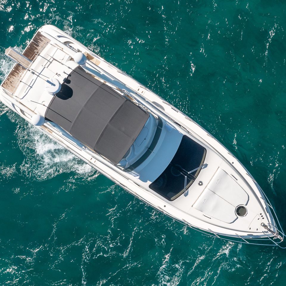 60 azimut flybridge 18