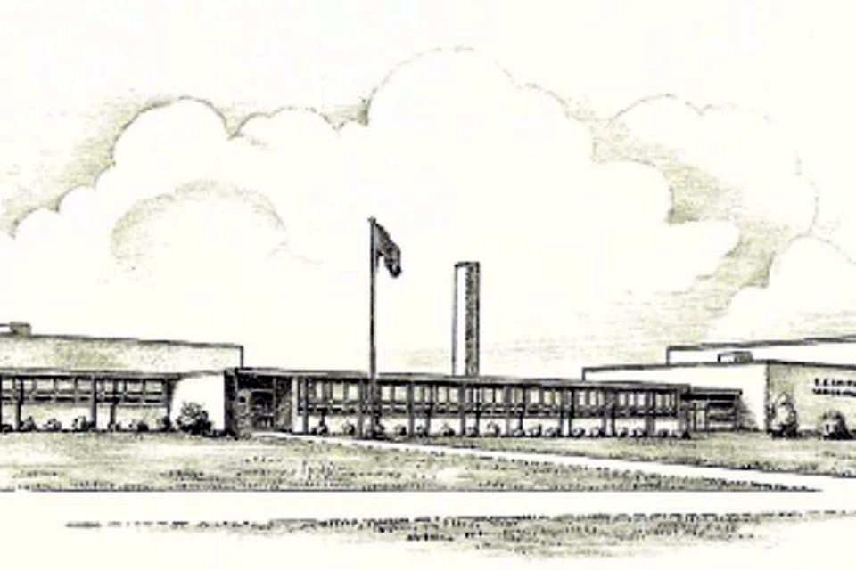 E. e. smith high school rendering