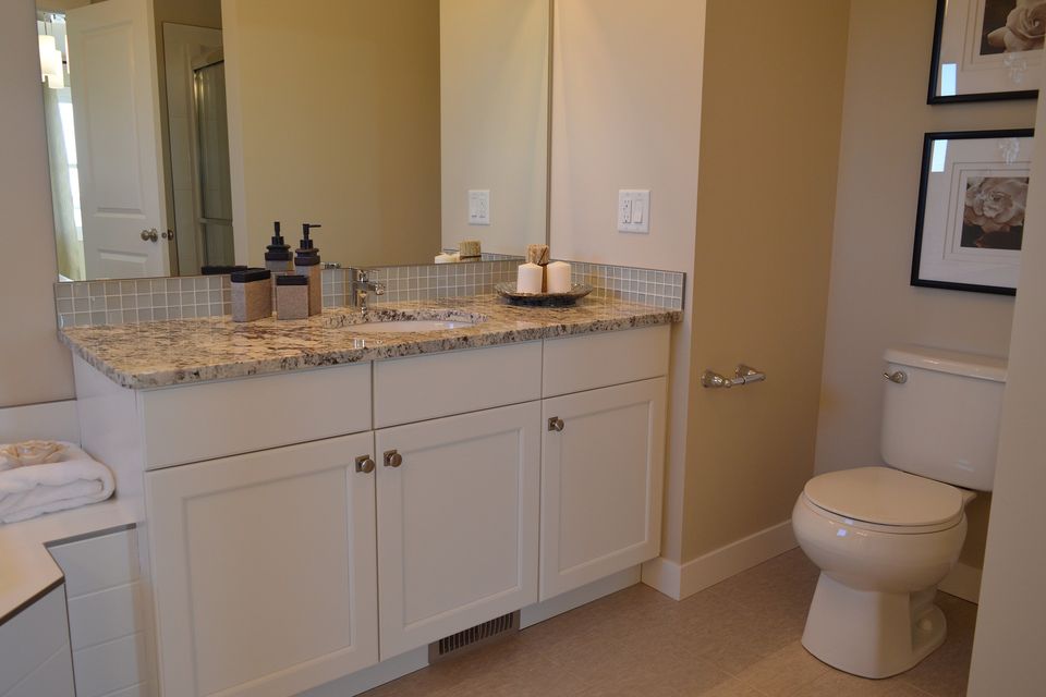 Bathroom g8afdf37ab 1920