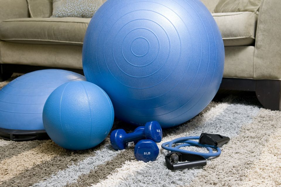 Home fitness equipment 1840858 192020170816 9439 1lwa4no