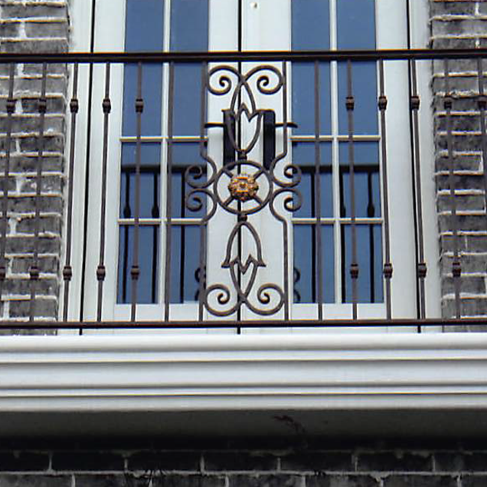Balcony 320140401 16693 1ovrtrb
