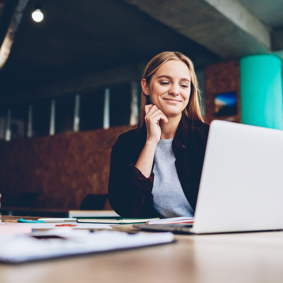 Step 3: Satisfied Customer views her new website