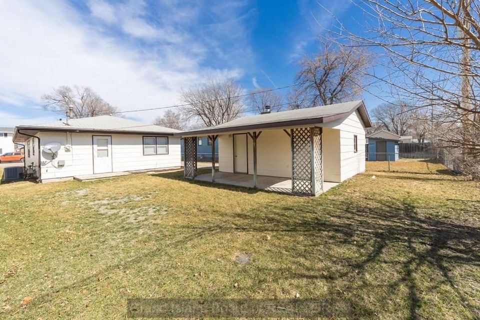 1821 w 11th st grand island ne 68801 a 5