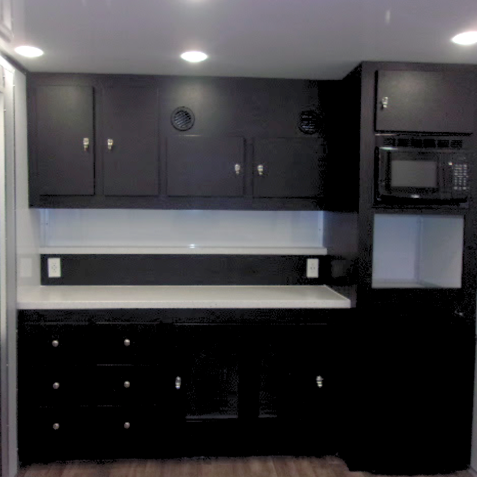Command Center Trailer Rental