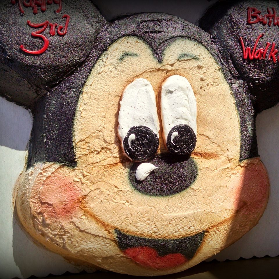 Cakes birthday 10120180612 6049 10wxbm