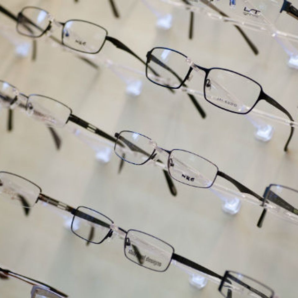 Dr. loeffler eyeglass and frame options20170630 31713 m93pa2