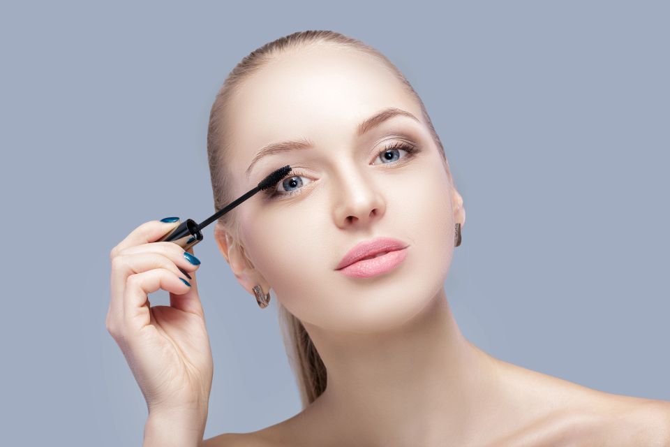 Web design for lash and brow studios by Cannone Marketing.