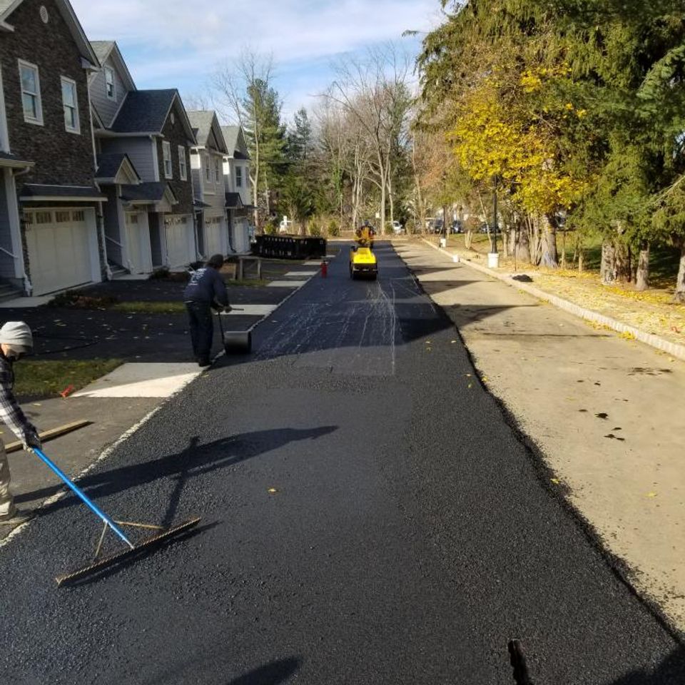 Black diamond paving   construction (27)