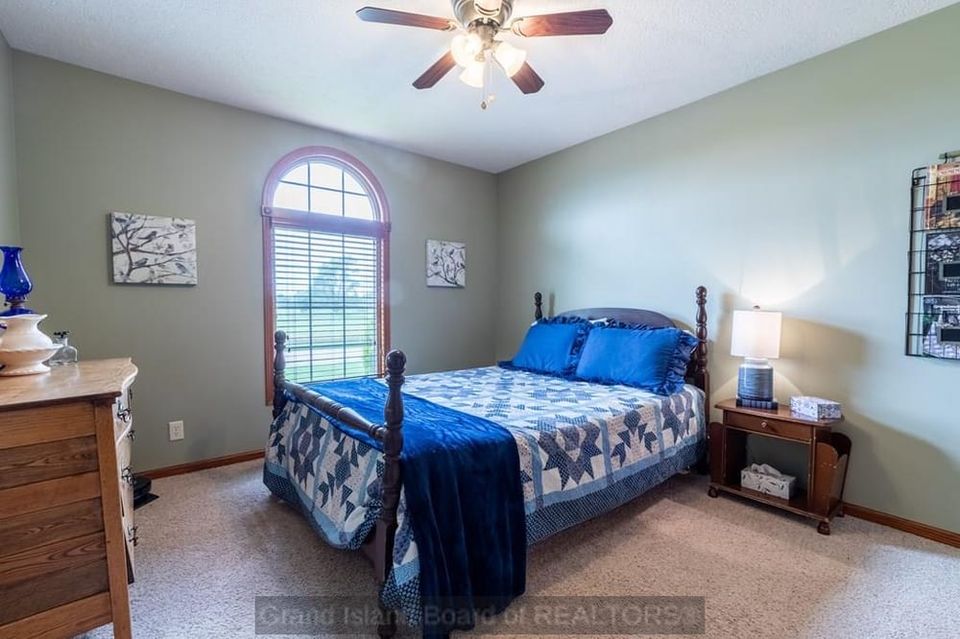 817 esther st fullerton ne c 2