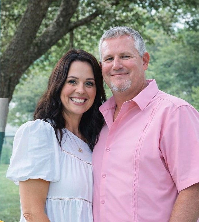 Picture of Owner Jimmy Teal and his wife.