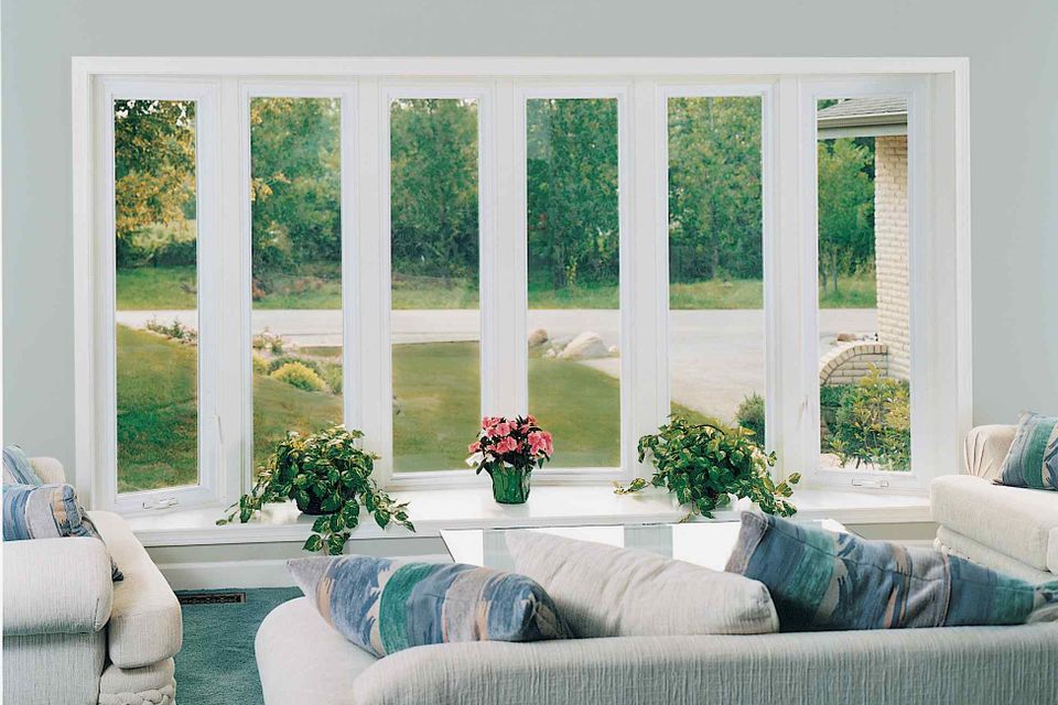 Aspect bow window   casement   living room