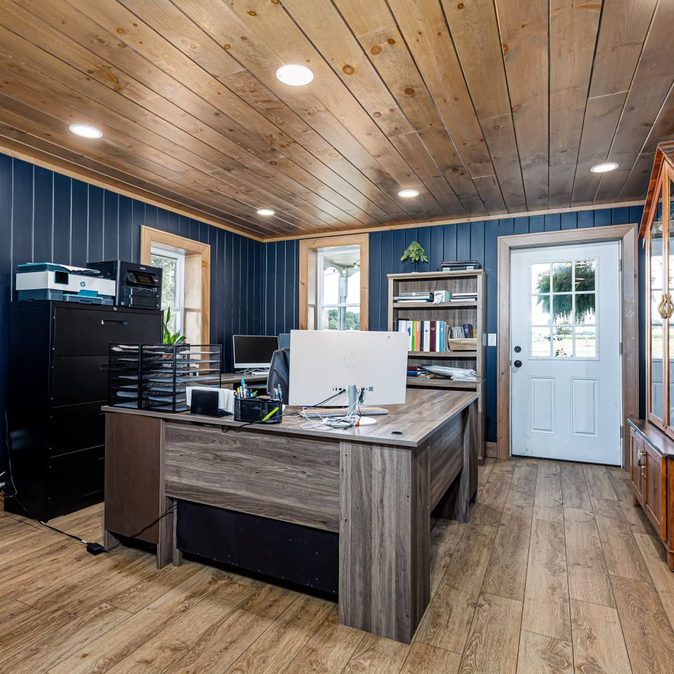 Roger martin   office (3)