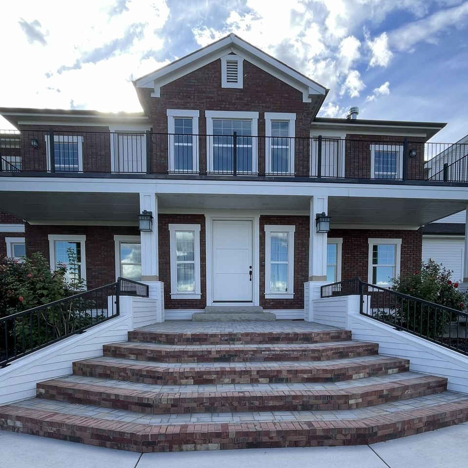 Stairway railing 1 1