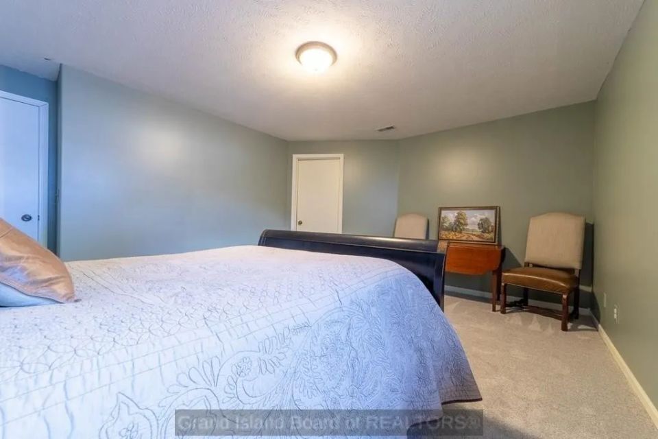 4118 fleetwood rd grand island f 3