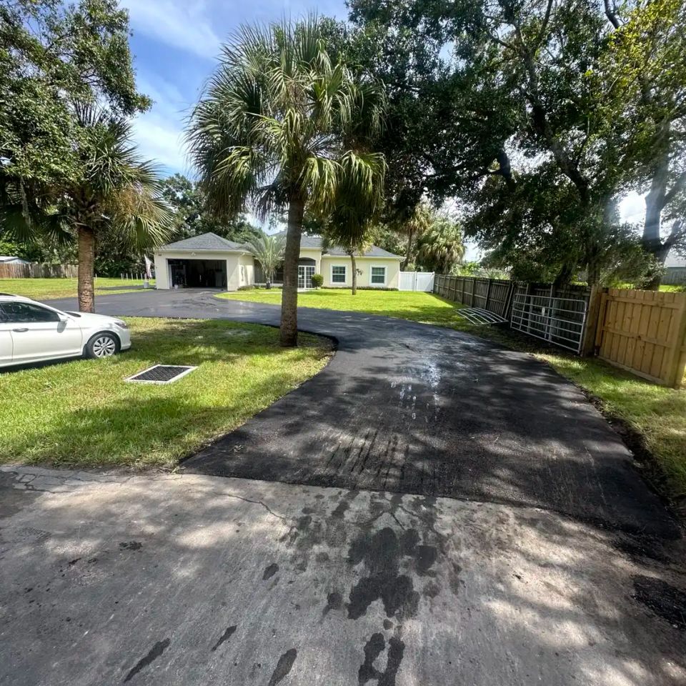 Residential asphalt work cocoa fl 193