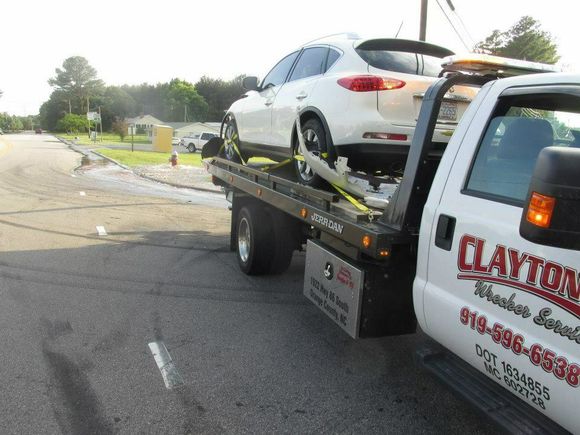 Clayton Garage and Wrecker, Garage and Wrecker Service Wake County, Durham Garage, Durham Wrecker,