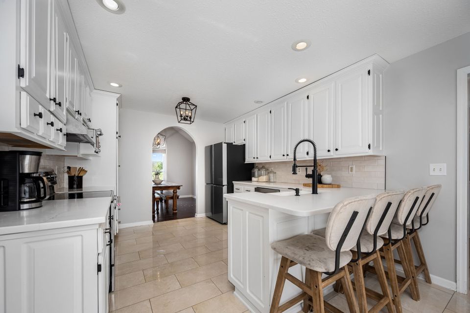 20 web or mls 2811 bert watt rd   clear lens real estate photography 20