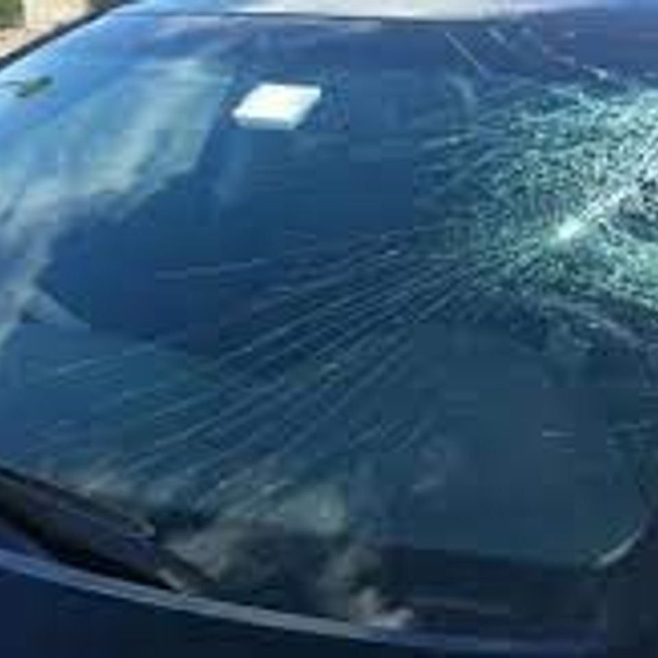 auto glass repair service glendale, az