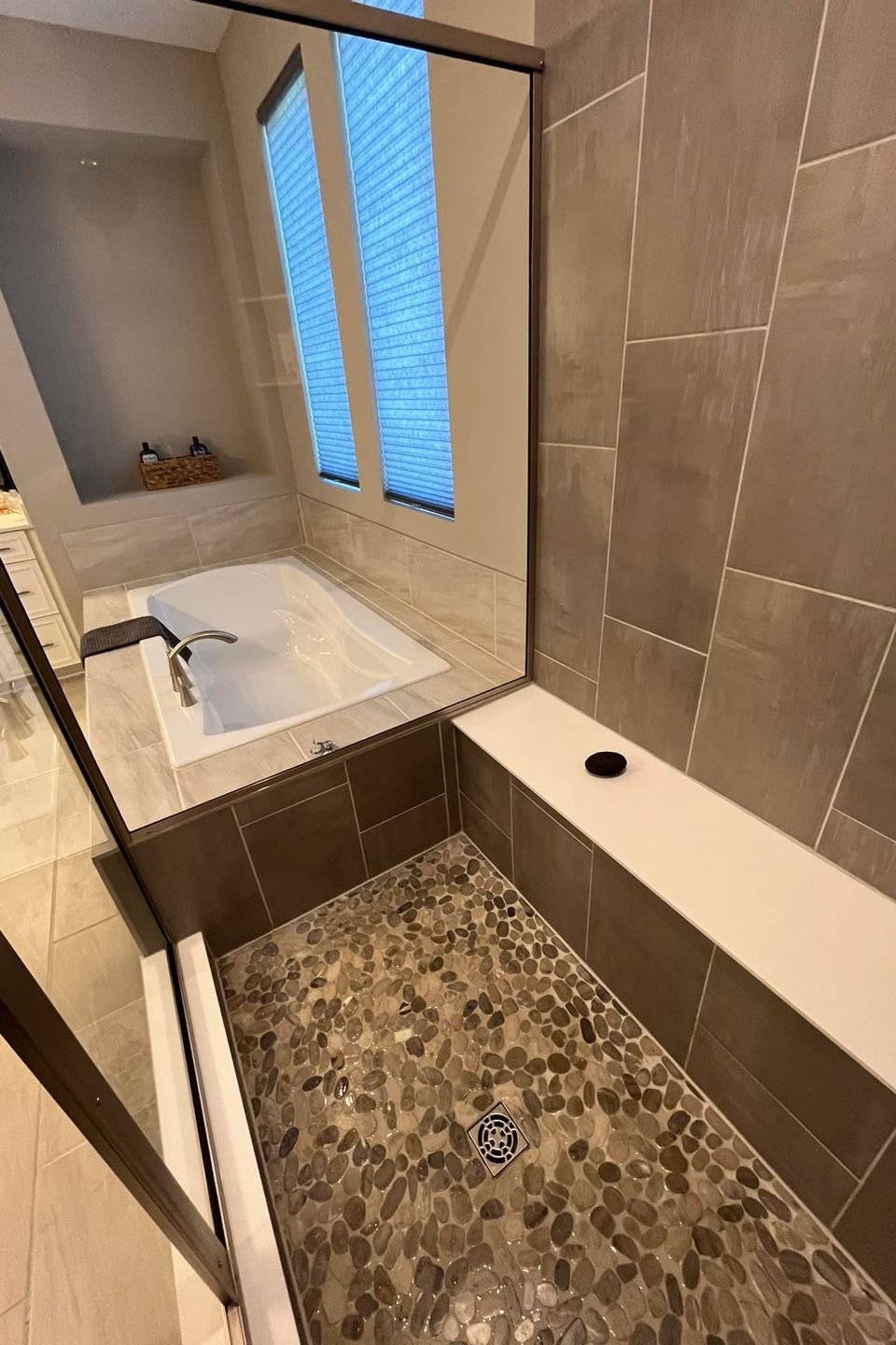 Bathroom2