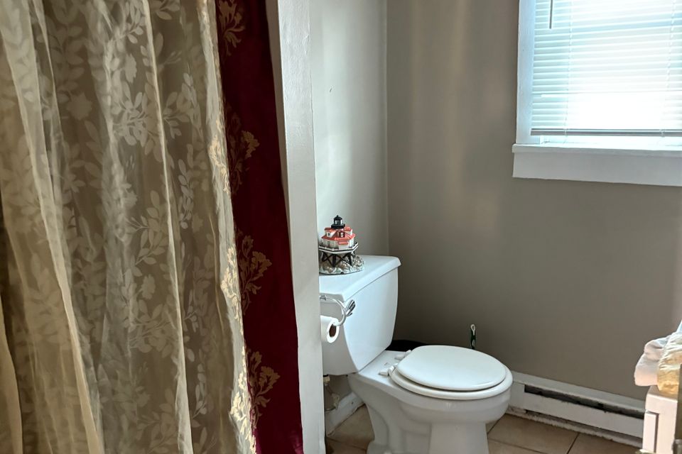 Spencer up hall bath