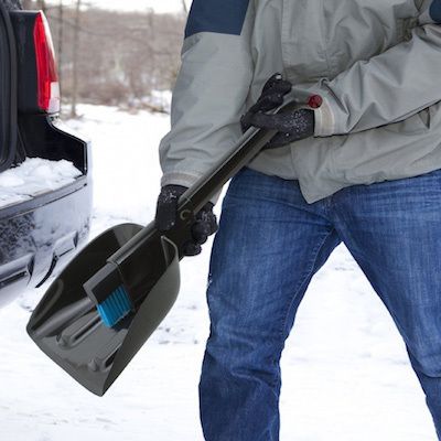Snowshovel